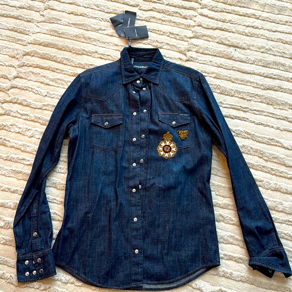 Men’s Dolce and Gabanna shirt